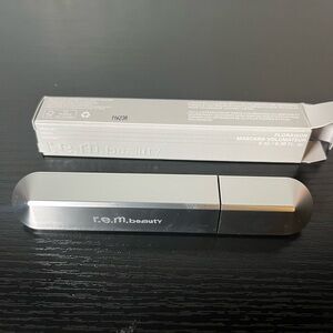 r.e.m. beauty Silver Mascara
